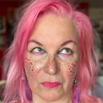 Diane Goldie - @dianegoldie_wearableartist - Instagram