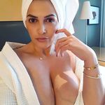 Dianna Cunningham - @ciky.ciky.3576 - Instagram