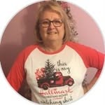 Dianne Larson - @diannee.larson.79 - Instagram