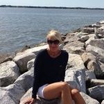 Dianne Phillips - @diannep9 - Instagram