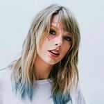 Dianné Stark - @r.dioactive - Instagram