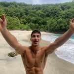 ∞ Diego Guillén ∞ - @diegocalving - Instagram