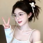 Diệp Châu - Facebook