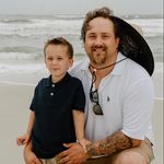 Dillon Burns - @dillon.burns.5 - Instagram