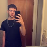 Dillón Newton - @_dillon05 - Instagram