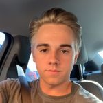 Dillon Wolf - @dillon.wolf2000 - Instagram