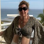 Dina Wolf Brooks - @lilybell1128 - Instagram