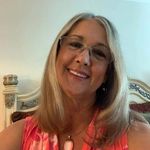 Dina Eills - @dina.ellis.35 - Instagram
