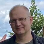 Dion Richter Larsen - Facebook