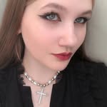 Kris Liss - @divine_fox7 - Instagram