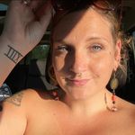Jenn Mongrain - @dixie_wolf13 - Instagram