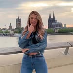 Dixie Young - @yarecuw - Instagram
