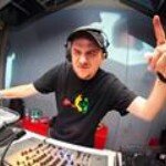 DJ SNOW - @djsnowro - Instagram