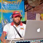 Vernon Snow - @djsnow_fitfm96.7 - Instagram
