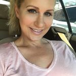 Dolores Hall - @hekehimum - Instagram