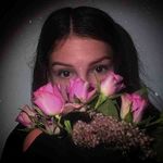 Dolores Small - @dolores_small - Instagram