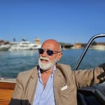 Domenico Basso (Cacciatore di storie) - @domenicobas - Instagram