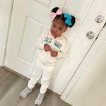 Dominique Carr - @domoaka - Instagram