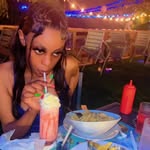 Dominique Wright - @dominiquewright939 - Instagram