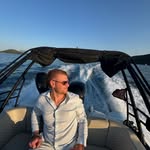 @donartvata - Instagram