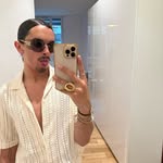 D ♕ - @doni.vye - Instagram