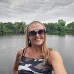 Dona Lambert - @donalambertmom21 - Instagram