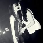 Dona True - @rockscrazyplace - Instagram