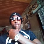 Donald Beume Dadju - @donaldbeume - Instagram
