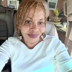 Donna Akers - @donnaakers98 - Instagram