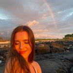 d 🌞 - @donnaangelinaa - Instagram