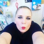 Donna Ash - @donna8595 - Instagram