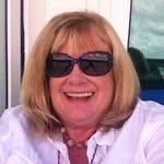 Donna Becker - @donnabecker9476 - Instagram
