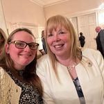 Donna Burnett - @donnaburnett2 - Instagram