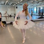 Donna Burroughs - @ballroomballerina3 - Instagram