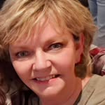 Donna Charboneau - @momcharbs - Instagram