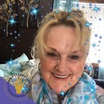 Donna Greenfield - @donnablueblue - Instagram