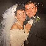 Donna Hibbert - @dhibb21 - Instagram
