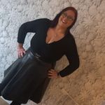 Donna Hume - @dinkydonza - Instagram