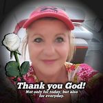 Donna Ivy Scott - @lakegal4410 - Instagram