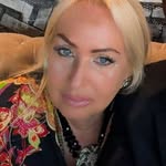 Donna Izzo Tartaglia - @izzotartaglia - Instagram