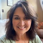 Donna Jarosz - @pearlywhites27 - Instagram