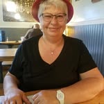 Donna Pfister Longo - @saraphina1060 - Instagram