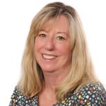 Donna MacDougall - @donnaluv2travel - Instagram