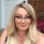 Donna McGrady-MacNeil - @donnamacneil75 - Instagram