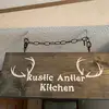Rustic antler kitchen - @donnaleemonty - TikTok