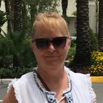 Donna Poole-Rustin - @medonnalovesit - Instagram