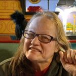 Donna Shilling - @granny.onthe.go - Instagram