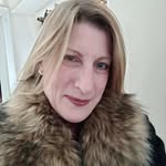 Donna Toro - @donnaleetoro - Instagram