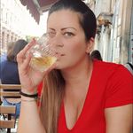 Donna Vella - @donnav7 - Instagram