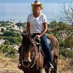 Donnette Russell - @zarza_style - Instagram